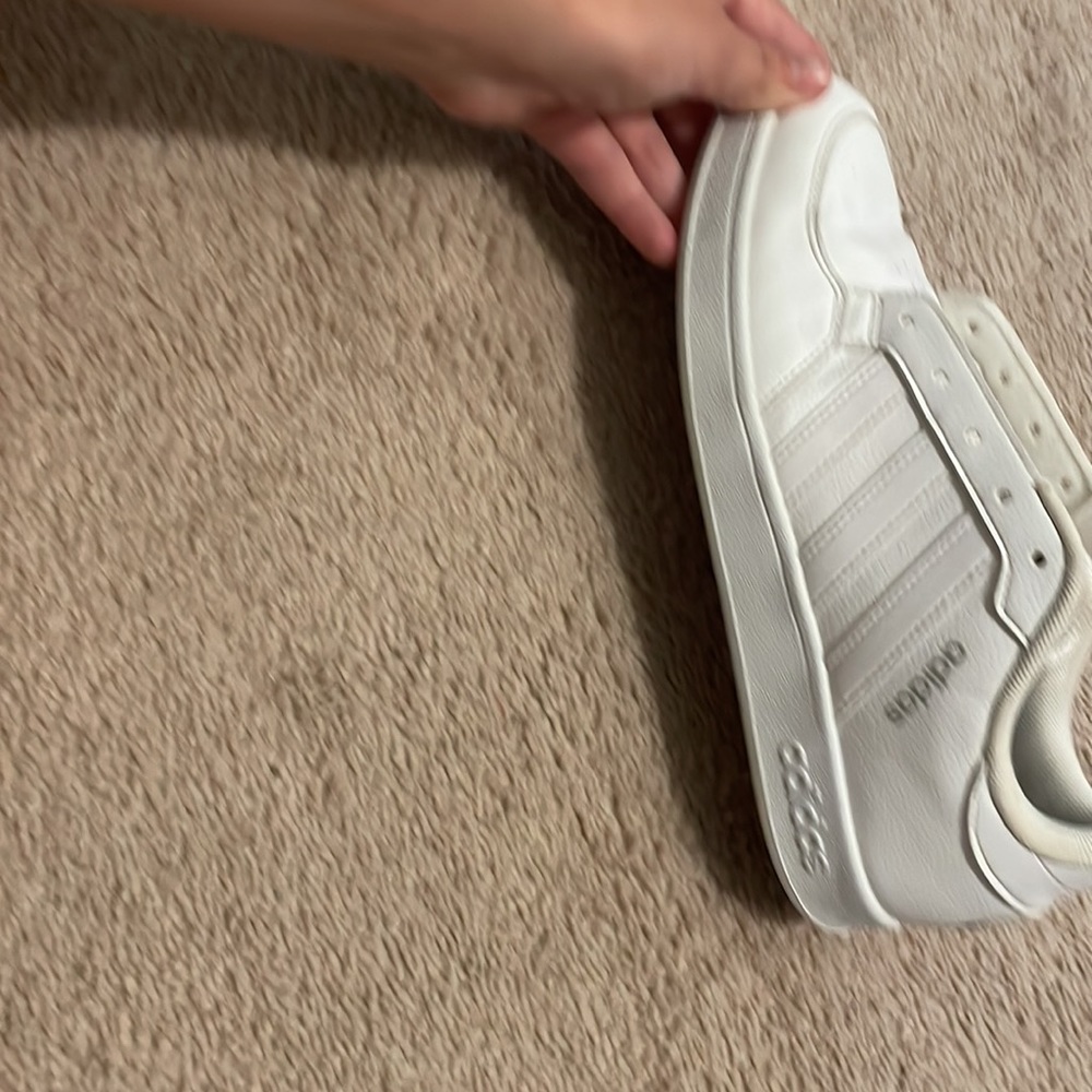 Adidas - Picture 2 of 5